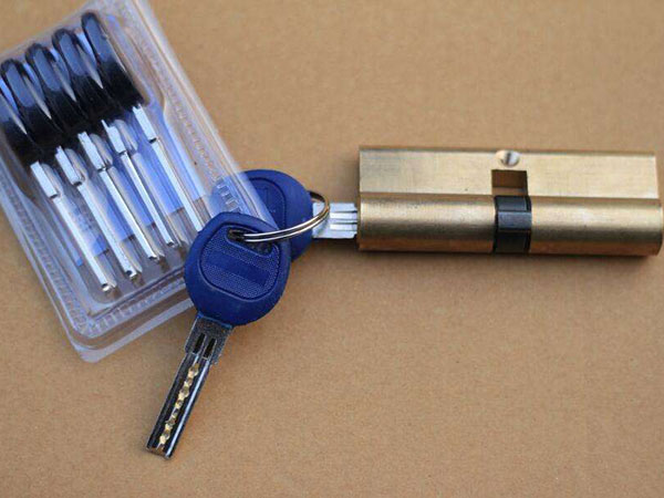 諸暨開汽車鎖（哪里可以換鎖）